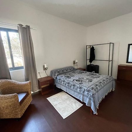 Tia Nita Apartamentos Mindelo Bagian luar foto